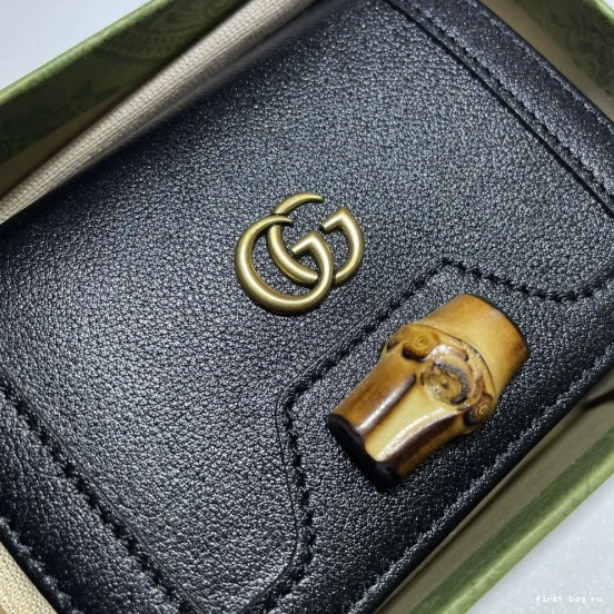 First bag ru card wallet Gucci case Diana 0716